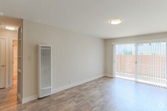 Two Bedroom One Bath 121 121 floor plan